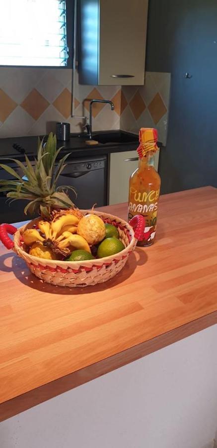 Ti Kaz A Rhum Lägenhet Sainte-Anne  Exteriör bild